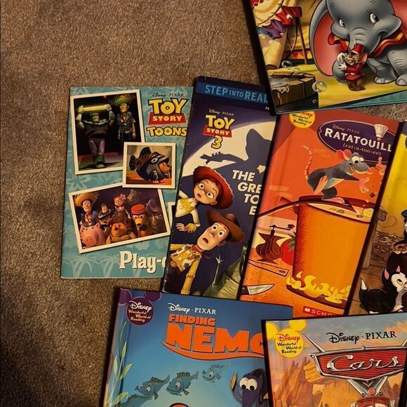 Disney Kids Storybook Collection - Picture 7 of 7